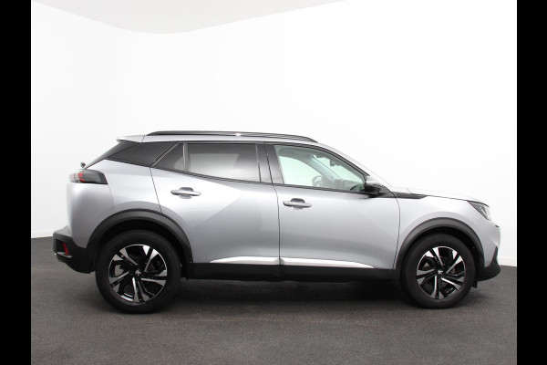 Peugeot 2008 1.2 PureTech Allure Navigatie Cruise control Lichtmetalen velgen Climate control Parkeersensor achter Apple Carplay/ Android auto Camera