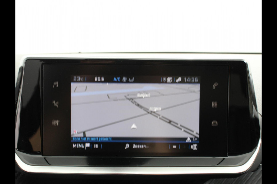 Peugeot 2008 1.2 PureTech Allure Navigatie Cruise control Lichtmetalen velgen Climate control Parkeersensor achter Apple Carplay/ Android auto Camera