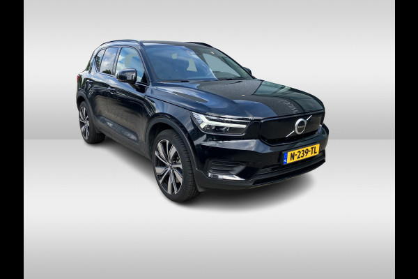 Volvo XC40 Recharge Core / Trekhaak / Camera / CarPlay / Sfeerverlichting / 20'' / Stoel+Stuurverwarming / DAB / Cruise Control