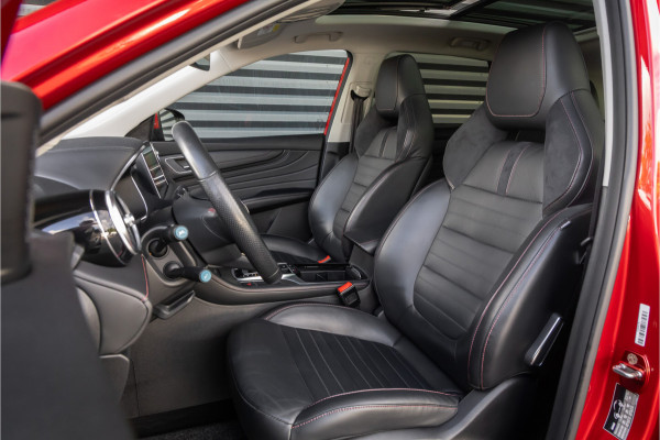 MG EHS 1.5 TGDI Luxury Pano- Carplay - Trekhaak