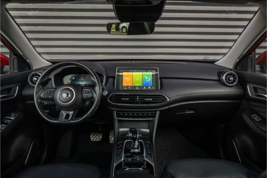 MG EHS 1.5 TGDI Luxury Pano- Carplay - Trekhaak