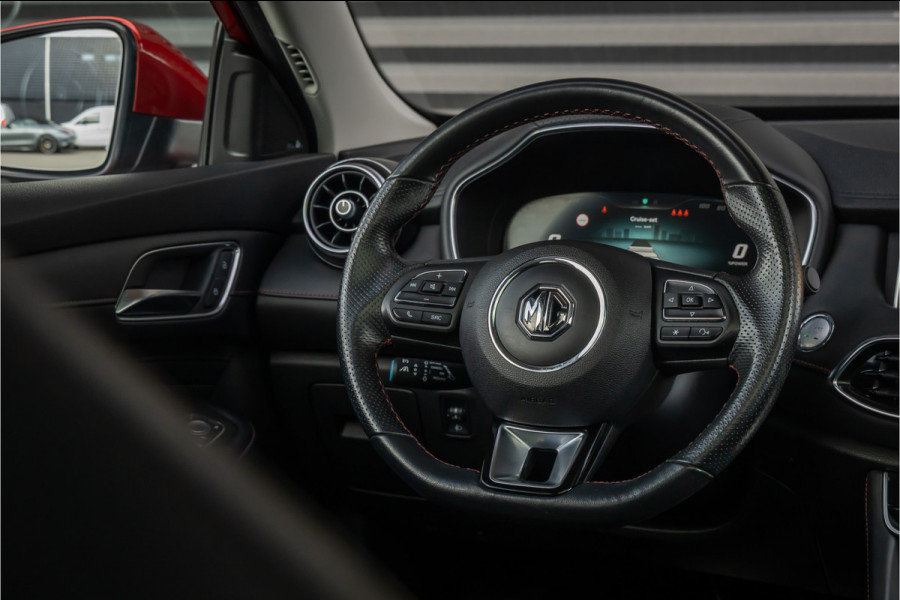 MG EHS 1.5 TGDI Luxury Pano- Carplay - Trekhaak