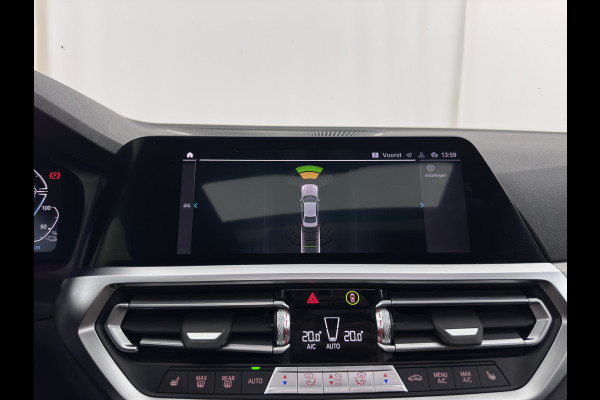 BMW 3-serie 320e Business Edition Plus (INCL-BTW) Aut. *LEATHER | PANO | FULL-LED | HEATED-SPORTSEATS | NAVI-FULLMAP | KEYLESS | PRIVACY-GLASS | ECC | PDC | CRUISE | 19''ALU*