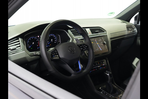 Volkswagen Tiguan 2.0 TSI R 75 320 pk Edition 4Motion Panoramadak | Akrapovic | 360 camera | Alarmklasse 5