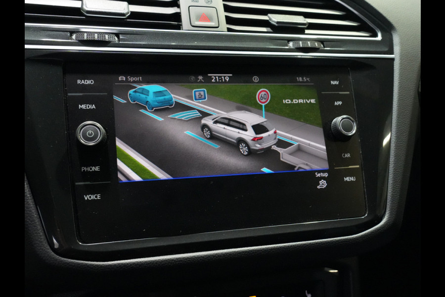 Volkswagen Tiguan 2.0 TSI R 75 320 pk Edition 4Motion Panoramadak | Akrapovic | 360 camera | Alarmklasse 5