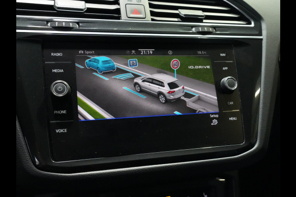 Volkswagen Tiguan 2.0 TSI R 75 320 pk Edition 4Motion Panoramadak | Akrapovic | 360 camera | Alarmklasse 5
