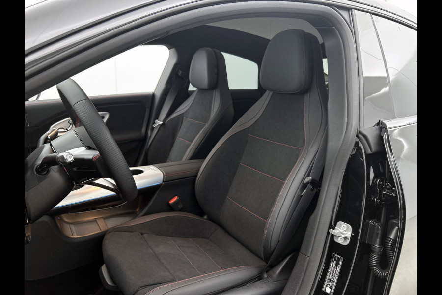 Mercedes-Benz CLA-Klasse 180 Business Solution AMG | Nightpakket | Memorypakket | MULTIBEAM LED | Smartphone integratie | THERMOTRONIC | Inclusief 24 maanden MB Certified garantie voor Europa.