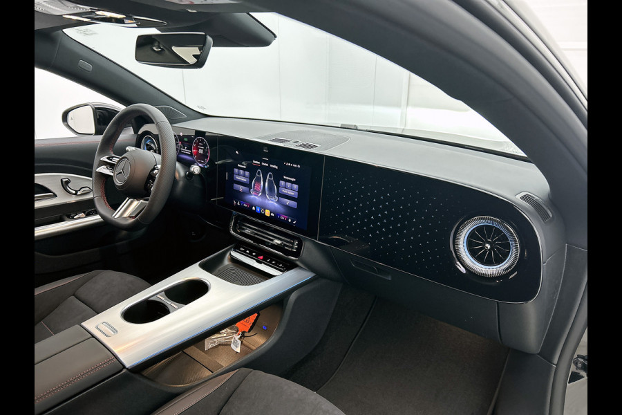 Mercedes-Benz CLA-Klasse 180 Business Solution AMG | Nightpakket | Memorypakket | MULTIBEAM LED | Smartphone integratie | THERMOTRONIC | Inclusief 24 maanden MB Certified garantie voor Europa.