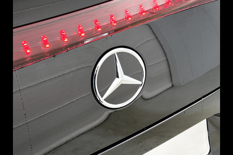 Mercedes-Benz CLA-Klasse 180 Business Solution AMG | Nightpakket | Memorypakket | MULTIBEAM LED | Smartphone integratie | THERMOTRONIC | Inclusief 24 maanden MB Certified garantie voor Europa.