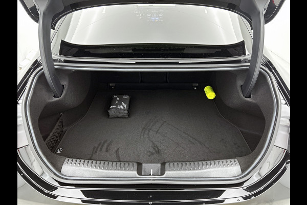 Mercedes-Benz CLA-Klasse 180 Business Solution AMG | Nightpakket | Memorypakket | MULTIBEAM LED | Smartphone integratie | THERMOTRONIC | Inclusief 24 maanden MB Certified garantie voor Europa.