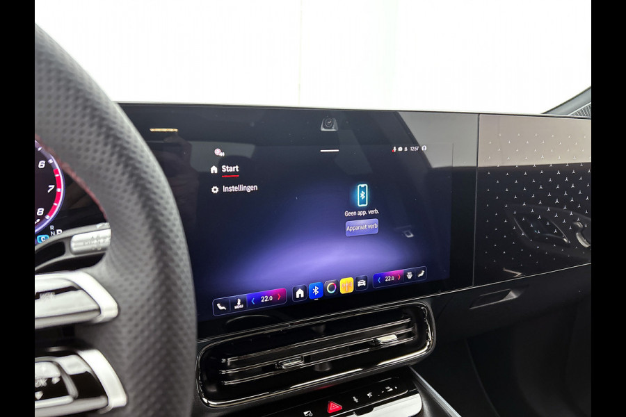 Mercedes-Benz CLA-Klasse 180 Business Solution AMG | Nightpakket | Memorypakket | MULTIBEAM LED | Smartphone integratie | THERMOTRONIC | Inclusief 24 maanden MB Certified garantie voor Europa.