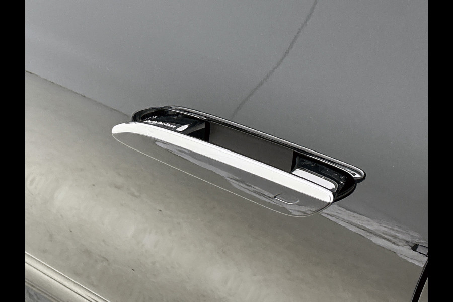 Mercedes-Benz CLA-Klasse 180 Business Solution AMG | Nightpakket | Memorypakket | MULTIBEAM LED | Smartphone integratie | THERMOTRONIC | Inclusief 24 maanden MB Certified garantie voor Europa.
