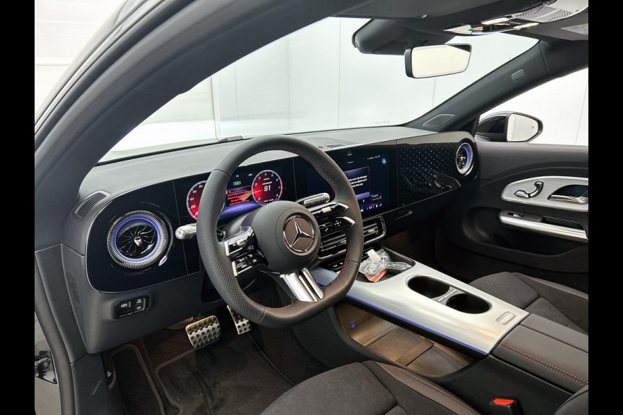 Mercedes-Benz CLA-Klasse 180 Business Solution AMG | Nightpakket | Memorypakket | MULTIBEAM LED | Smartphone integratie | THERMOTRONIC | Inclusief 24 maanden MB Certified garantie voor Europa.