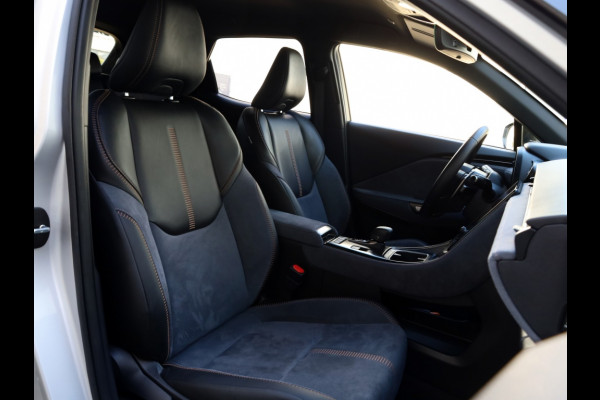 Lexus LBX 1.5 Cool 2WD | Tech Pack | NL-Auto | Trekhaak |