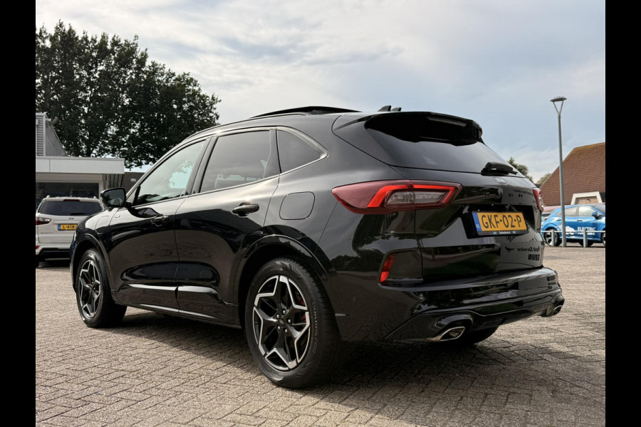 Ford Kuga 2.5 PHEV ST-Line X 243pk | Panoramadak | Wegklapbare trekhaak | Head up Display | Adaptive LED | Bang&Olufsen | AGR-stoelen | 2.100 kg trekgewicht