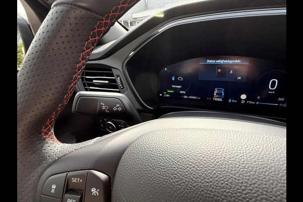 Ford Kuga 2.5 PHEV ST-Line X 243pk | Panoramadak | Wegklapbare trekhaak | Head up Display | Adaptive LED | Bang&Olufsen | AGR-stoelen | 2.100 kg trekgewicht