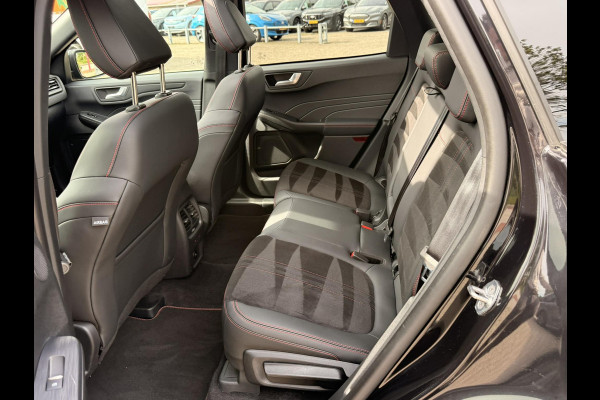 Ford Kuga 2.5 PHEV ST-Line X 243pk | Panoramadak | Wegklapbare trekhaak | Head up Display | Adaptive LED | Bang&Olufsen | AGR-stoelen | 2.100 kg trekgewicht
