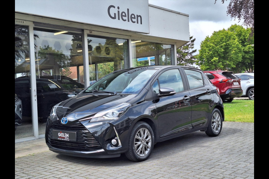 Toyota Yaris 1.5 Hybrid Design | Navigatie, Cruise control, Lichtmetalen velgen, Parkeercamera, Safety sense, Climate control