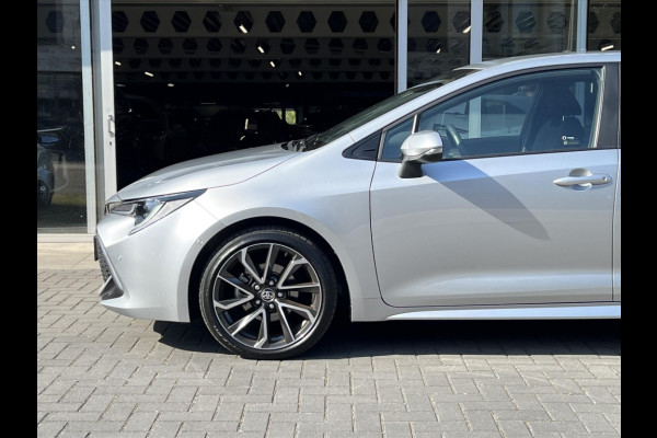 Toyota Corolla 1.8 Hybrid Style | Dodehoekherkenning, Parkeersensoren, Stoel + Stuurverwarming, Keyless, 18 inch