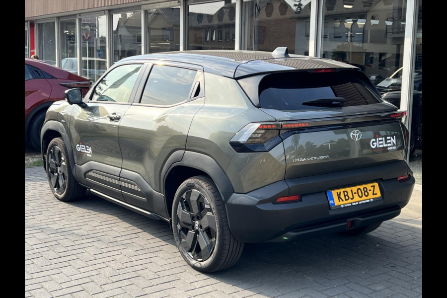 Toyota Urban Cruiser 61,1 kWh 174pk Executive | JBL, Stoel- Stuurverwarming, 360 graden camera