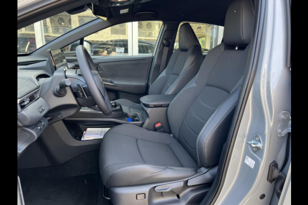 Toyota C-HR+ 77 kWh First Edition | 20 inch velgen, Elektrische achterklep, Dodehoekherkenning, Parkeersensoren