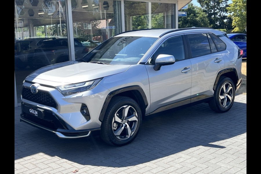 Toyota RAV4 Plug-in Hybrid 300 AWD Style | Head up display, December 2025, Dodehoekherkenning, Parkeersensoren, Stoel + Stuurverwarming