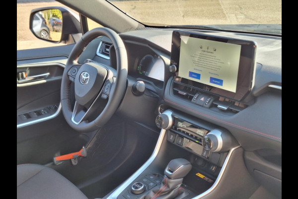 Toyota RAV4 Plug-in Hybrid 300 AWD Style | Head up display, December 2025, Dodehoekherkenning, Parkeersensoren, Stoel + Stuurverwarming