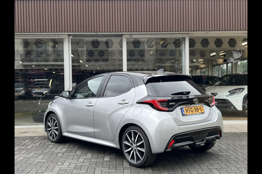 Toyota Yaris 1.5 Hybrid 130 GR Sport | Eerste eigenaar, Keyless entry, 18 inch, Groot scherm, LED, Climate control, CarPlay/Android Auto