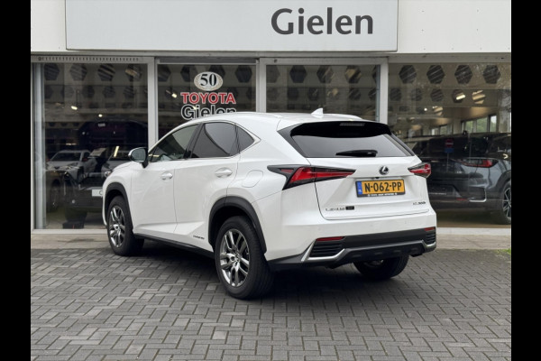 Lexus NX 300h AWD Luxury Line | Groot Scherm, Adaptive cruise control, Leer, Stoelverwarming, Parkeersensoren, Elektrische achterklep, 18