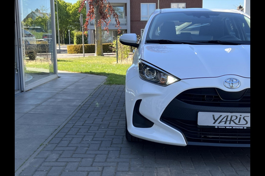 Toyota Yaris 1.0 VVT-i 72pk Active | Apple CarPlay/Android auto, Airco, Parkeercamera, Adaptive cruise control