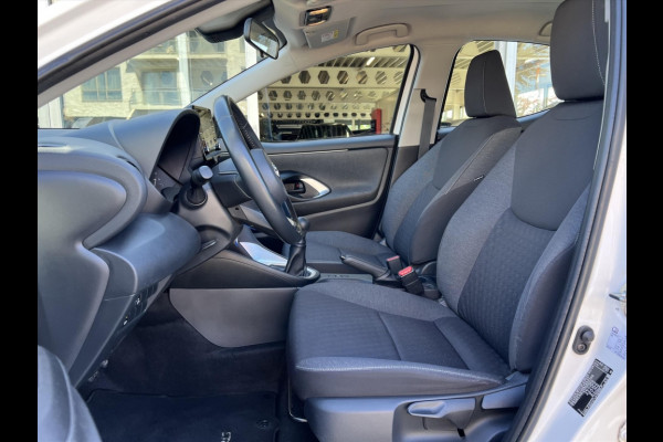 Toyota Yaris 1.0 VVT-i 72pk Active | Apple CarPlay/Android auto, Airco, Parkeercamera, Adaptive cruise control