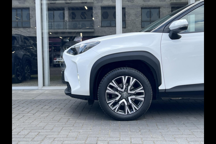 Toyota Yaris Cross 1.5 Hybrid Active Plus | Lichtmetalen velgen, Apple CarPlay/Android auto, Parkeercamera, Adaptive cruise control