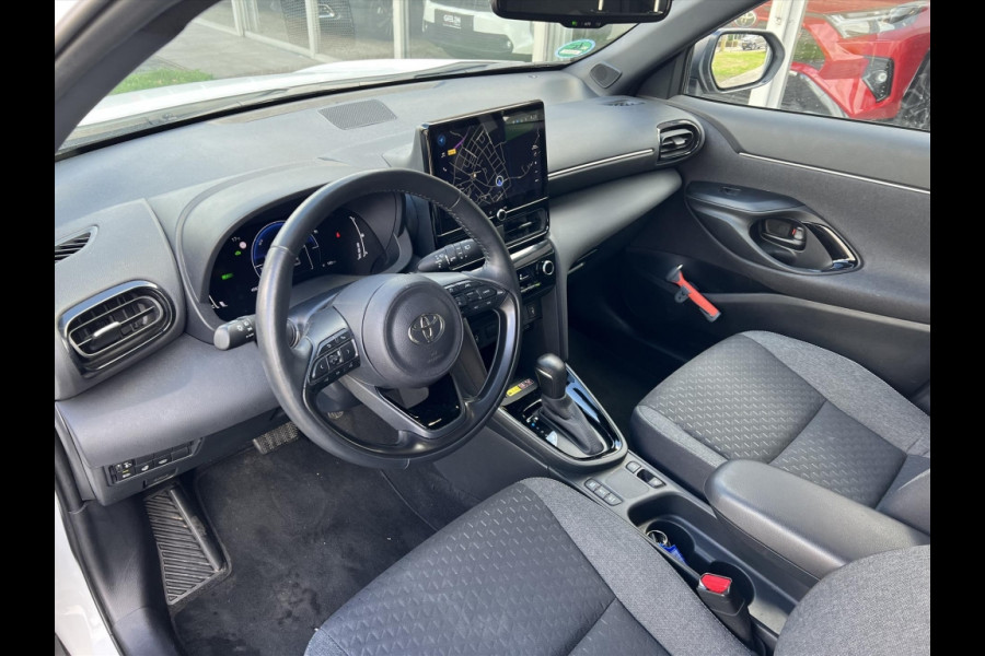 Toyota Yaris Cross 1.5 Hybrid 130PK Dynamic Plus | Stoel + Stuurverwarming, Smart connect, LED, 17 inch, Keyless