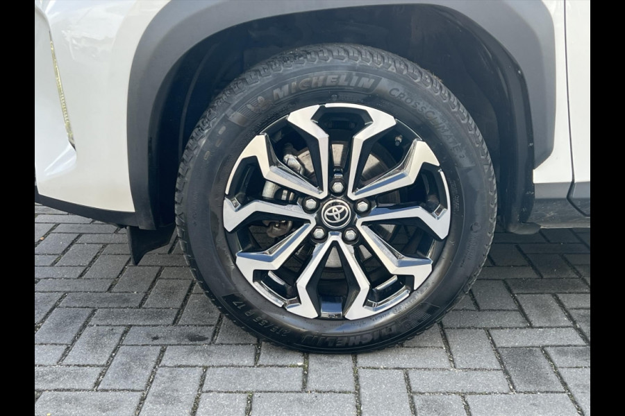 Toyota Yaris Cross 1.5 Hybrid 130PK Dynamic Plus | Stoel + Stuurverwarming, Smart connect, LED, 17 inch, Keyless