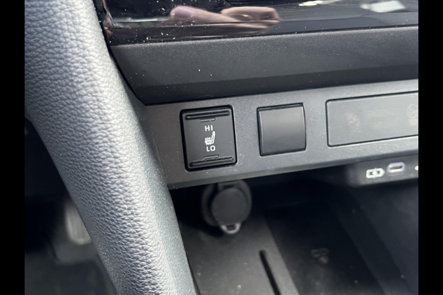 Toyota Yaris Cross 1.5 Hybrid 130PK Dynamic Plus | Stoel + Stuurverwarming, Smart connect, LED, 17 inch, Keyless