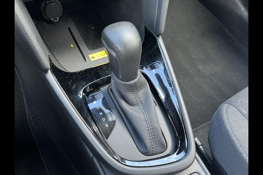Toyota Yaris Cross 1.5 Hybrid 130PK Dynamic Plus | Stoel + Stuurverwarming, Smart connect, LED, 17 inch, Keyless