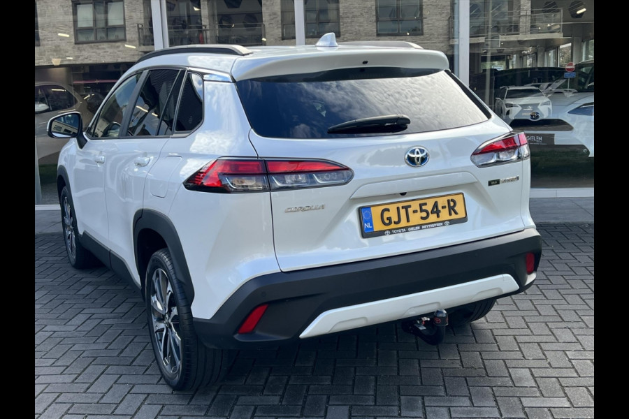Toyota Corolla Cross 140 Hybrid Dynamic | Trekhaak, Parelmoer wit, Dodehoekherkenning, Parkeersensoren, Stoel + Stuurverwarming