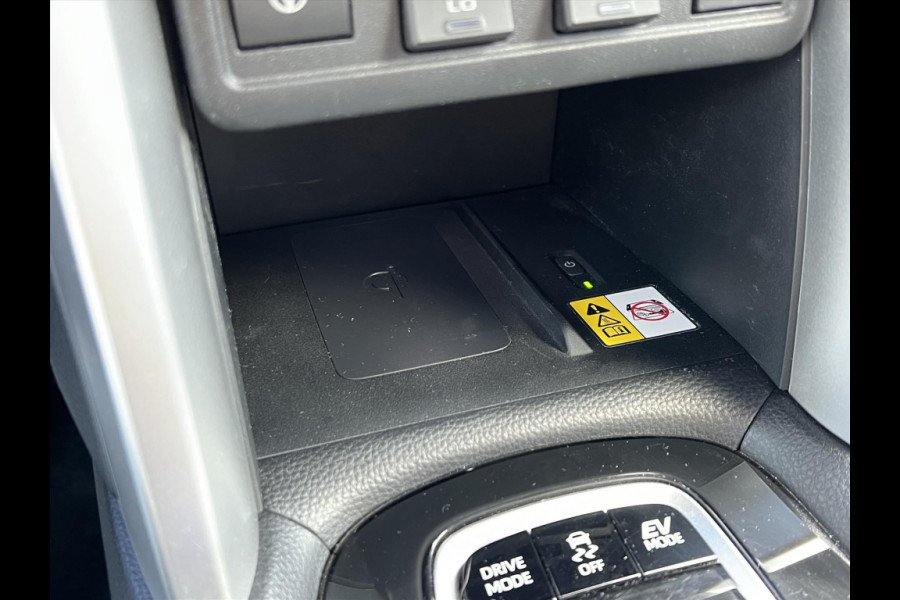 Toyota Corolla Cross 140 Hybrid Dynamic | Trekhaak, Parelmoer wit, Dodehoekherkenning, Parkeersensoren, Stoel + Stuurverwarming