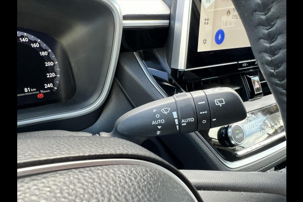 Toyota Corolla Cross 140 Hybrid Dynamic | Trekhaak, Parelmoer wit, Dodehoekherkenning, Parkeersensoren, Stoel + Stuurverwarming