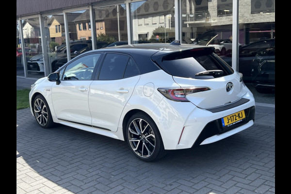 Toyota Corolla 1.8 Hybrid Executive | Parelmoer wit, 18 inch, Leer/Alcantara, Stoelverwarming, Parkeersensoren, Keyless, Apple CarPlay/Android