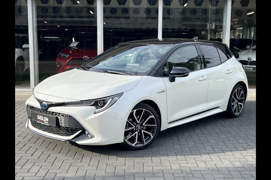 Toyota Corolla 1.8 Hybrid Executive | Parelmoer wit, 18 inch, Leer/Alcantara, Stoelverwarming, Parkeersensoren, Keyless, Apple CarPlay/Android