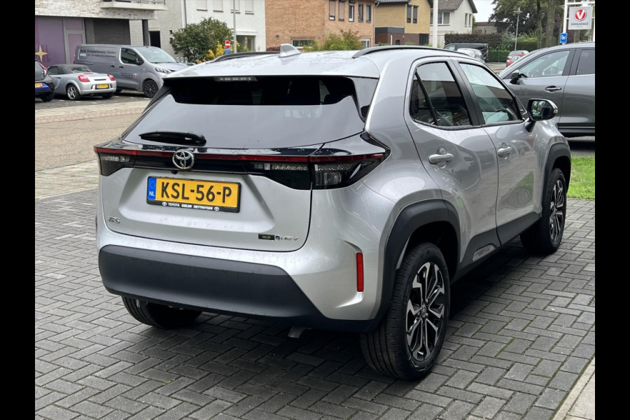 Toyota Yaris Cross 1.5 Hybrid 116 Dynamic Plus | Stoel + Stuurverwarming, Smart Connect, 17 inch, Keyless, LED