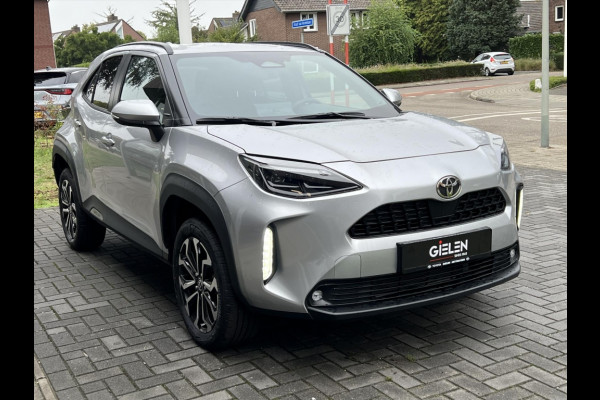 Toyota Yaris Cross 1.5 Hybrid 116 Dynamic Plus | Stoel + Stuurverwarming, Smart Connect, 17 inch, Keyless, LED