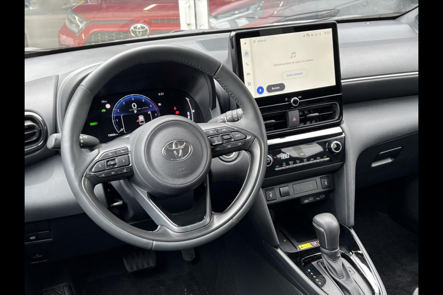 Toyota Yaris Cross 1.5 Hybrid 116 Dynamic Plus | Stoel + Stuurverwarming, Smart Connect, 17 inch, Keyless, LED