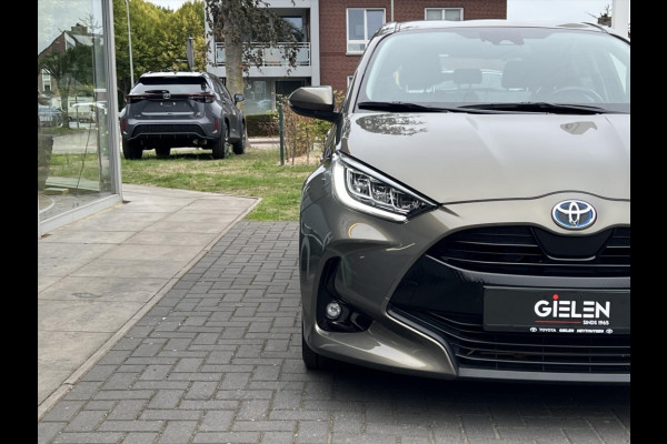 Toyota Yaris 1.5 Hybrid First Edition | Eerste eigenaar, Lichtmetalen velgen, Keyless, Startknop, Apple CarPlay/Android Auto