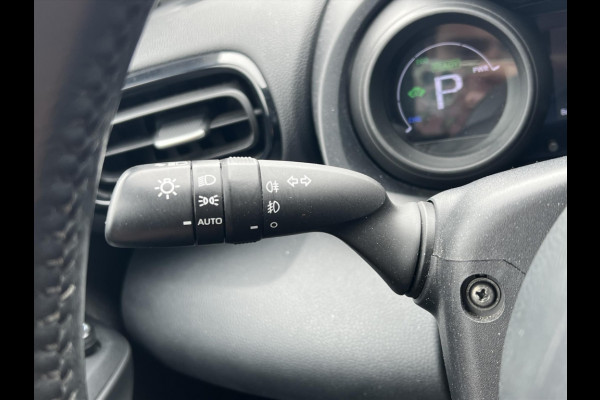 Toyota Yaris 1.5 Hybrid First Edition | Eerste eigenaar, Lichtmetalen velgen, Keyless, Startknop, Apple CarPlay/Android Auto