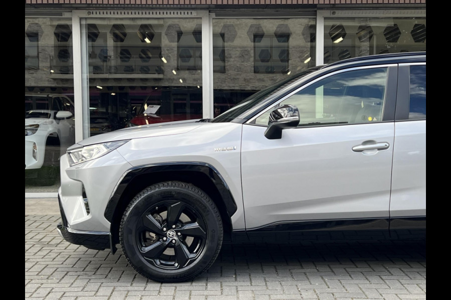 Toyota RAV4 2.5 Hybrid Bi-Tone | Trekhaak, 18 inch, Parkeersensoren, Stoel + Stuurverwarming, LED, Apple CarPlay/Android Auto
