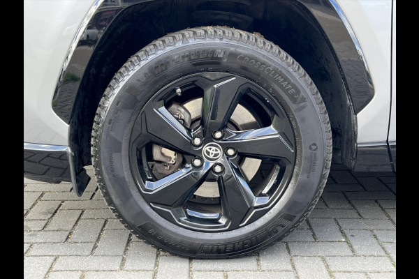 Toyota RAV4 2.5 Hybrid Bi-Tone | Trekhaak, 18 inch, Parkeersensoren, Stoel + Stuurverwarming, LED, Apple CarPlay/Android Auto