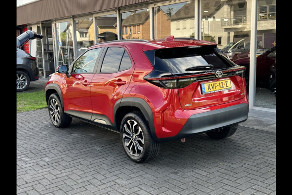 Toyota Yaris Cross 1.5 Hybrid 116 Dynamic Plus | Stoel + Stuurverwarming, Smart Connect, 17 inch, Keyless, LED