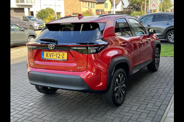 Toyota Yaris Cross 1.5 Hybrid 116 Dynamic Plus | Stoel + Stuurverwarming, Smart Connect, 17 inch, Keyless, LED